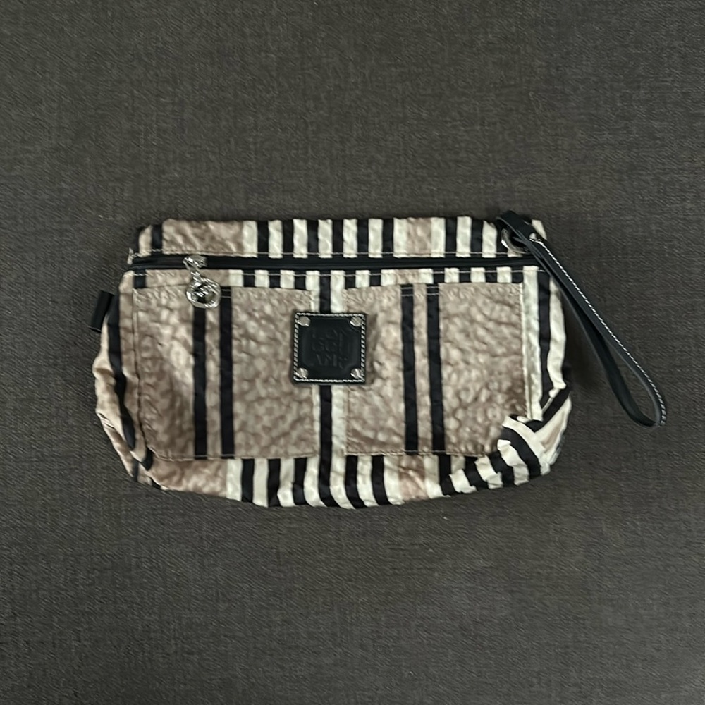 Longchamp Bag - Picture 2 of 15